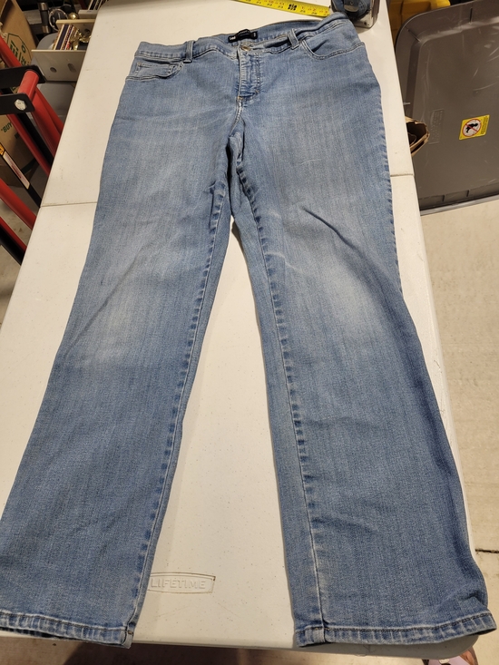 Lee Denim - Lee Women's Boot Cut Jeans in Light Blue Wash